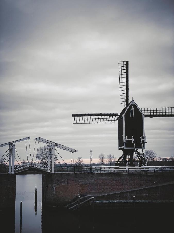 Bed and Breakfast Bnb Onder De Blauwe Hemel Vlijmen Exteriér fotografie